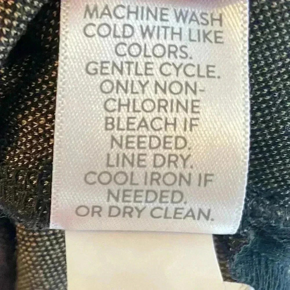 NWT J. Jill Ponte Knit Button Sleeve Top Blouse Black Camel Size Medium - Picture 8 of 10